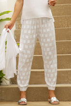 Load image into Gallery viewer, Luccia White/White Sequin Rinnie Pant